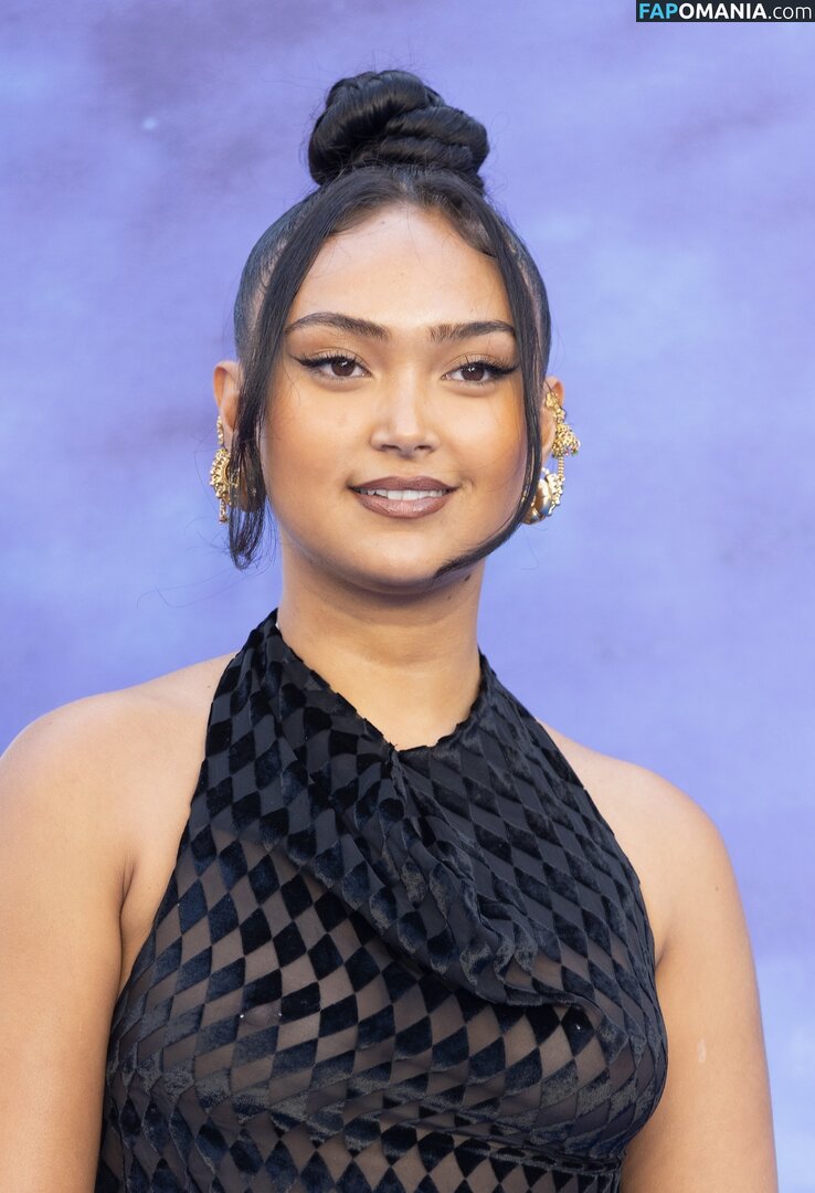 Joy Crookes / https: / joycrookes Meztelen OnlyFans  Kikerült fotó #42