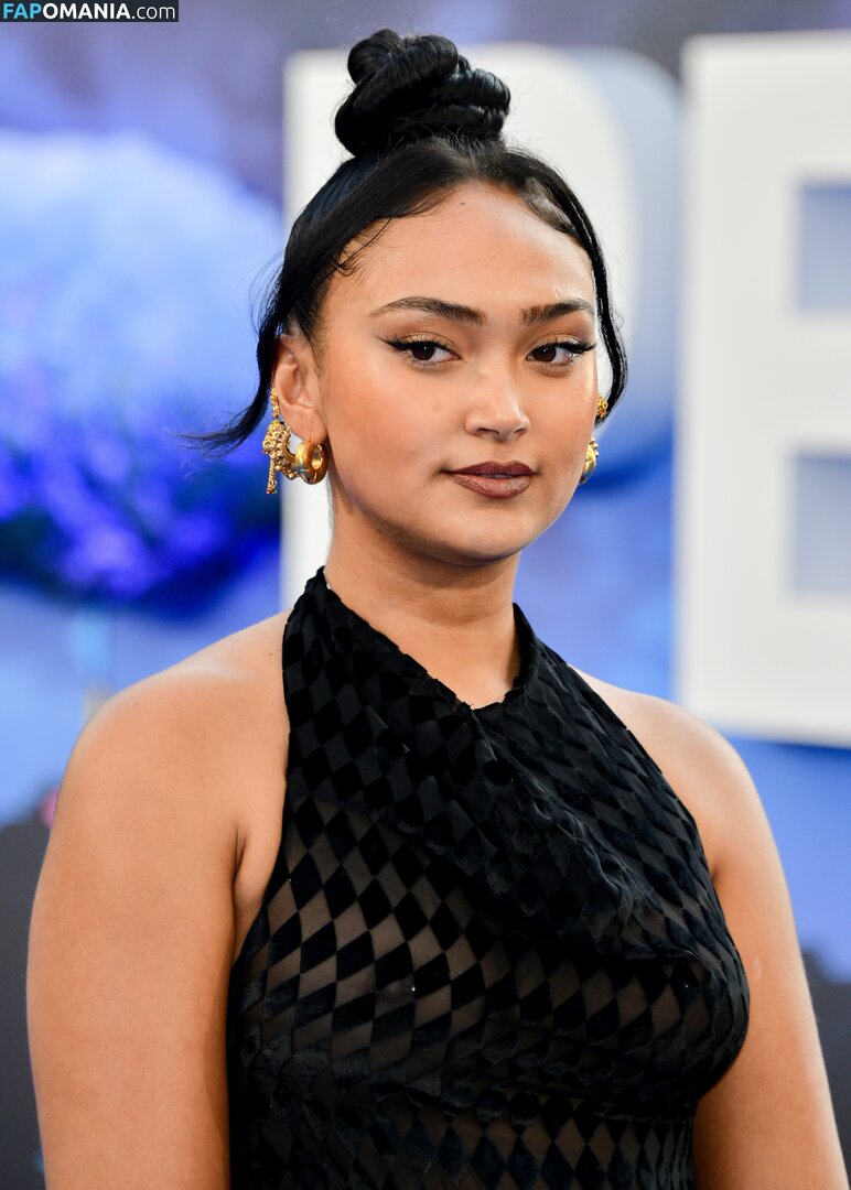 Joy Crookes / https: / joycrookes Meztelen OnlyFans  Kikerült fotó #45