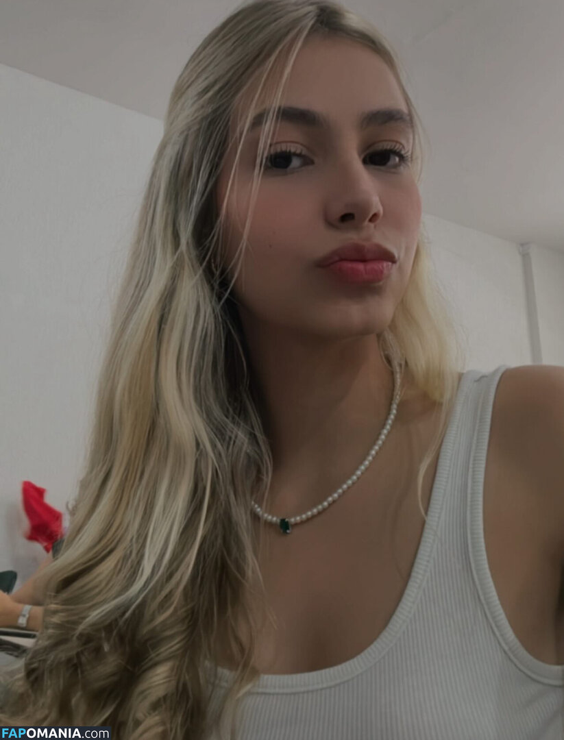 Julia Castrom / dark_bunny / julia.castrom Meztelen OnlyFans  Kikerült fotó #2