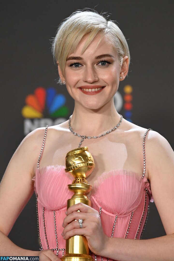 Julia Garner / juliagarnerofficial / ztyg_29 Meztelen OnlyFans  Kikerült fotó #5