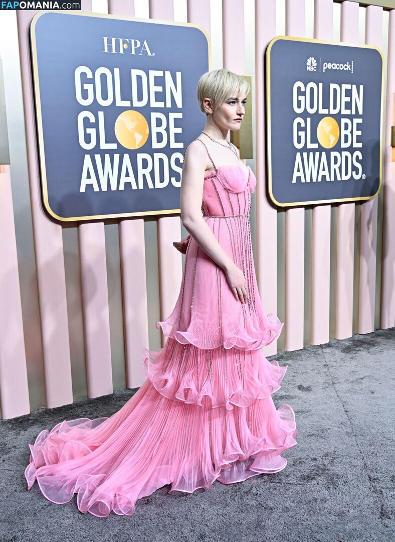 Julia Garner / juliagarnerofficial / ztyg_29 Meztelen OnlyFans  Kikerült fotó #6