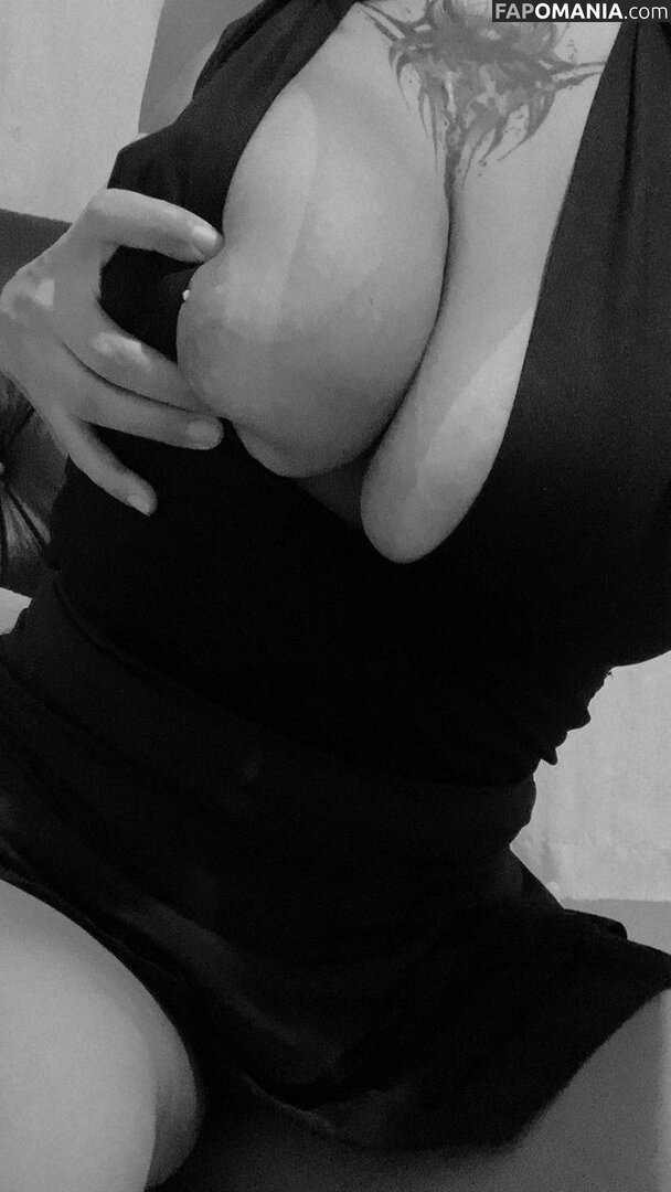 Julia Gea / ju_ninfeta / juliiaa94_ Meztelen OnlyFans  Kikerült fotó #7