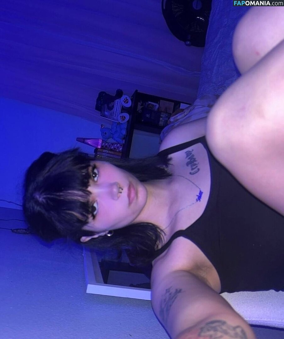 Julia Graham / https: / teasingmoon / teasingmoon... / temptedevil / temptedevil... Meztelen OnlyFans  Kikerült fotó #11