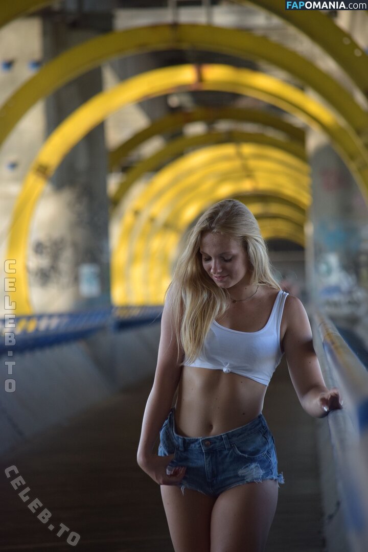 Julia Haas / julia__haas Meztelen OnlyFans  Kikerült fotó #5