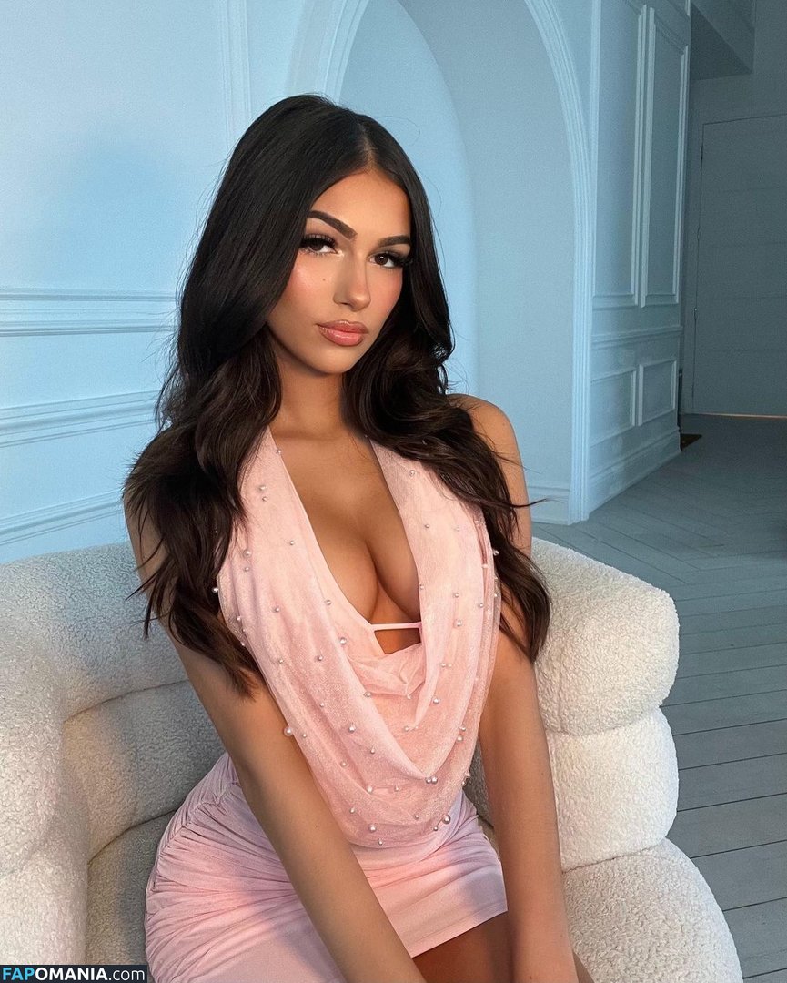 Julia Merekoulias / juliakul_official / juliamerekoulias Meztelen OnlyFans  Kikerült fotó #39