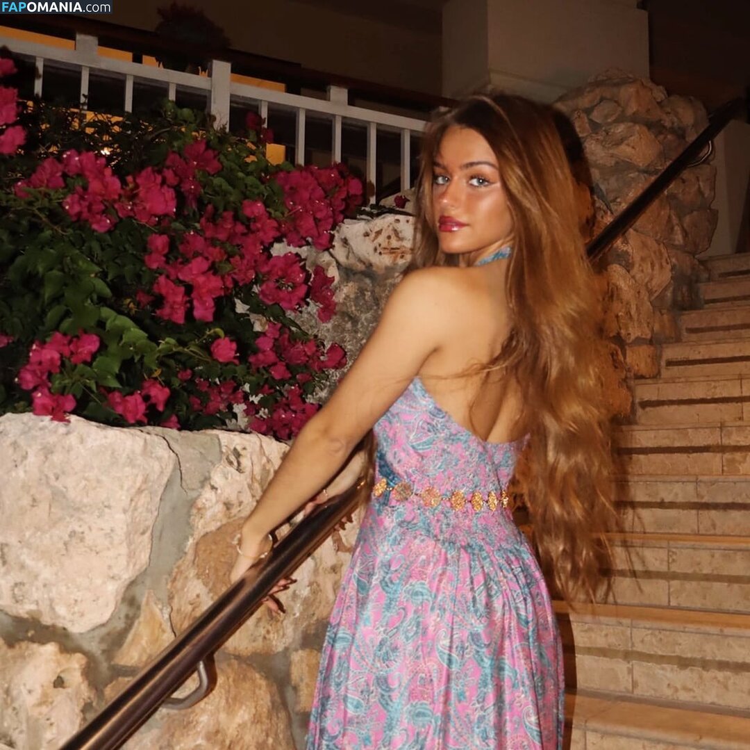 Julia Molinari / Jumo / juliahmolinari / ludmiimolinari Meztelen OnlyFans  Kikerült fotó #20