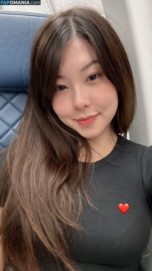 Júlia Nakamura / Mayumi / jumayumin1 Meztelen OnlyFans  Kikerült fotó #2