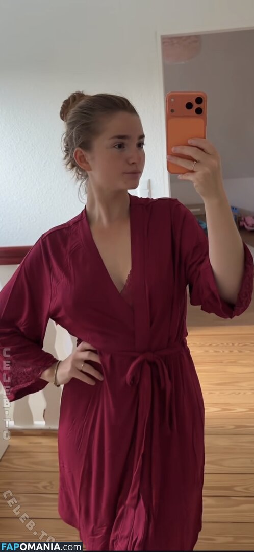Julia Schulze / Julita_fit / julia.thiele_family Meztelen OnlyFans  Kikerült fotó #8