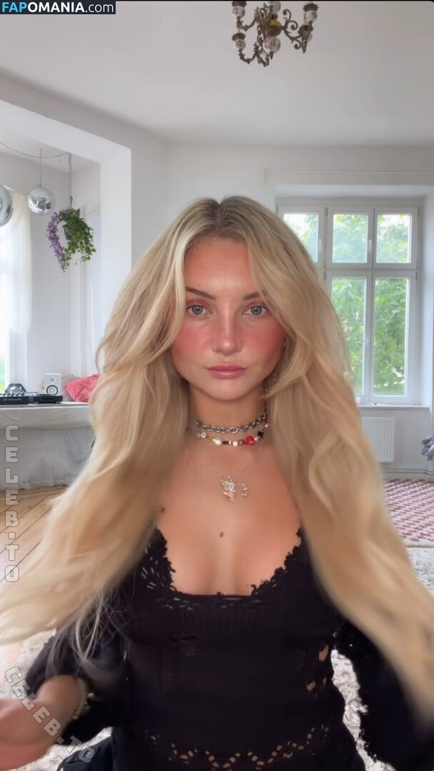 Julia Wulf / juleslw / julesslw Meztelen OnlyFans  Kikerült fotó #26