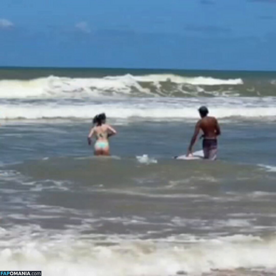 Juliakbarni Meztelen OnlyFans  Kikerült fotó #1