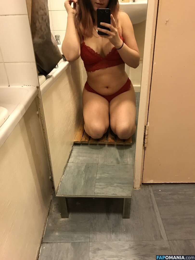 jupiter / mama_watchi / yaprax96 Meztelen OnlyFans  Kikerült fotó #8