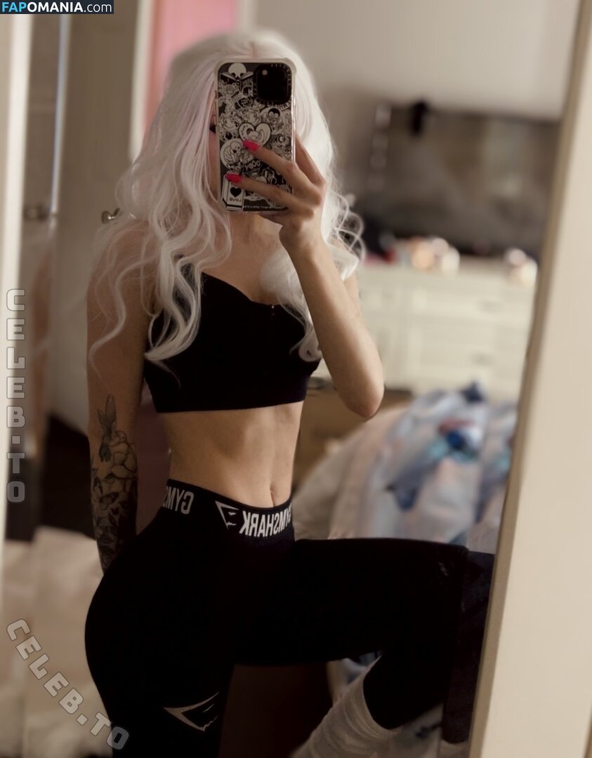 https: / justfoxii / kyleecarterrr Meztelen OnlyFans  Kikerült fotó #3