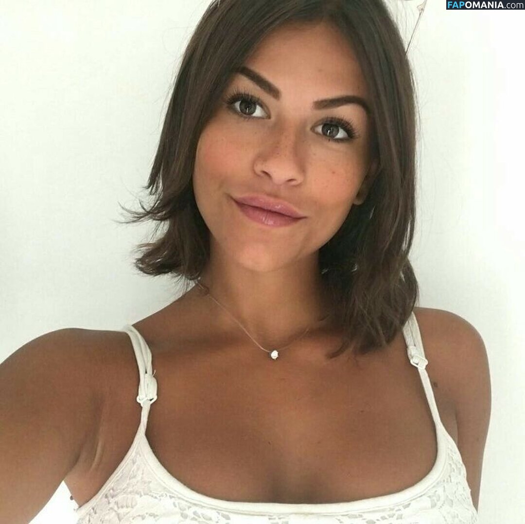 Justine Reine Marie / justinereineee / justinereinemarie Meztelen OnlyFans  Kikerült fotó #21