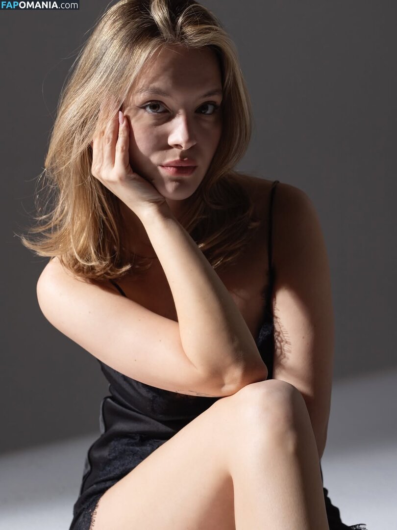 Justyna Grzybowska / justyna.grzybowskaa Meztelen OnlyFans  Kikerült fotó #2