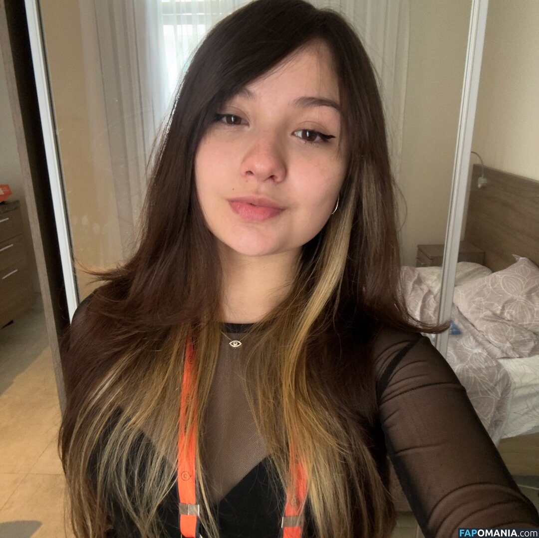 juudtk / juukls Júlia Beatriz Meztelen OnlyFans  Kikerült fotó #137