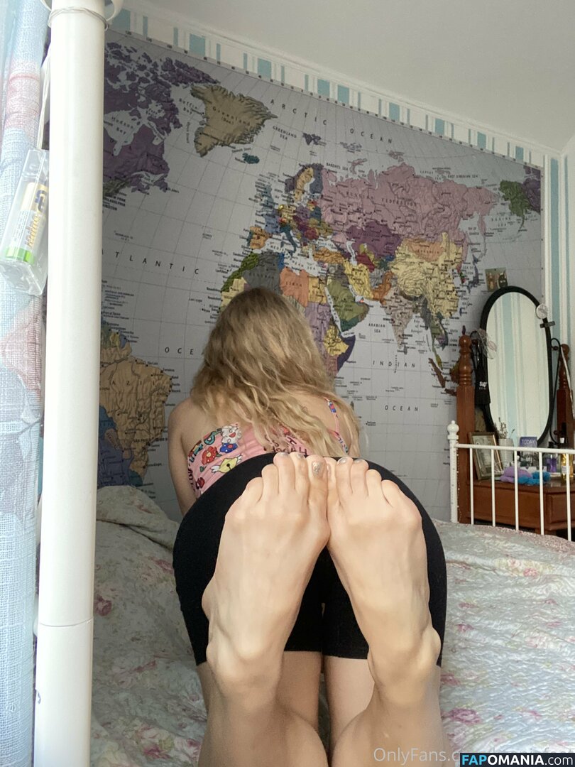 k.flexiblefeet / kseniafeet Meztelen OnlyFans  Kikerült fotó #293