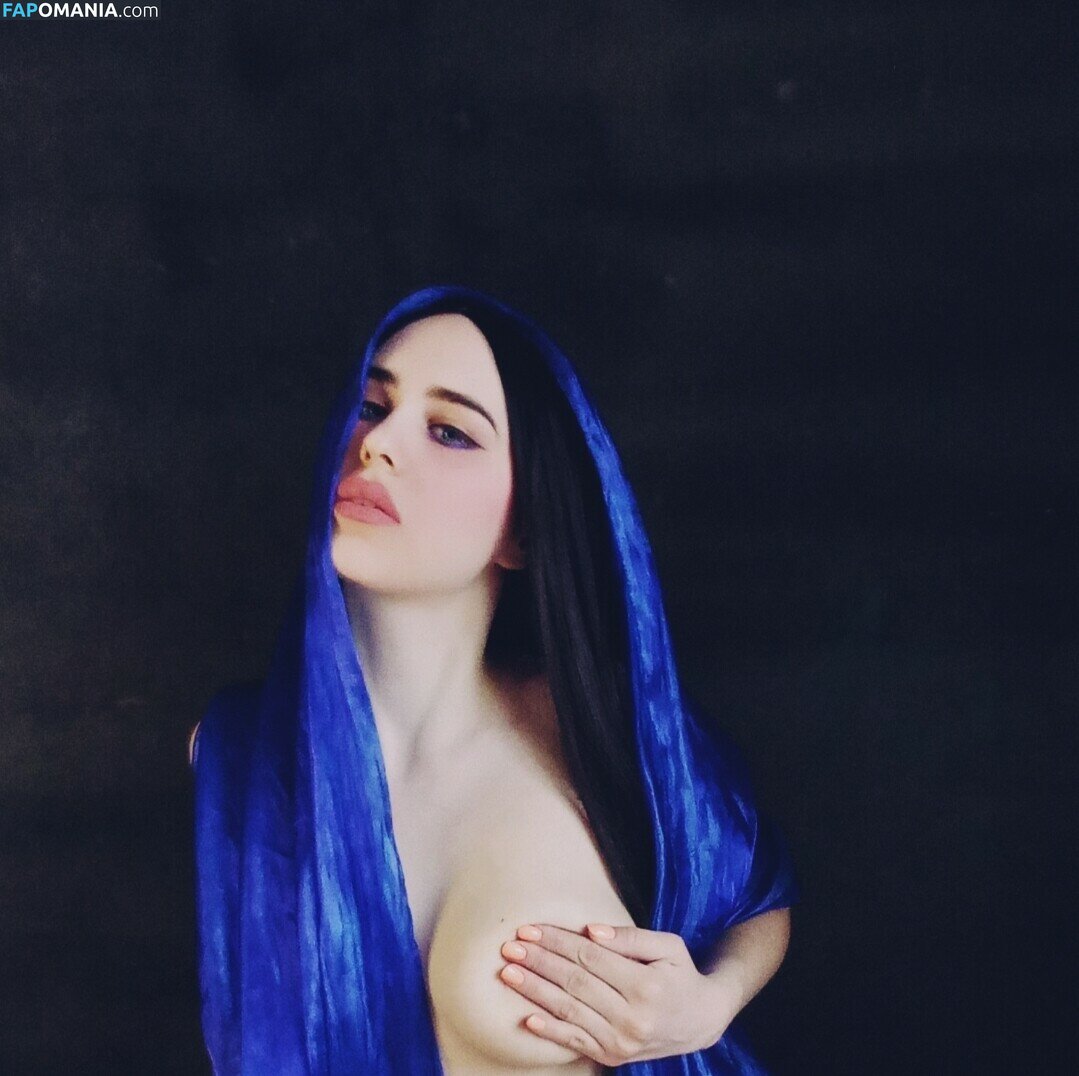 K1ra1 / _k.1.r.a / wannaseemore Meztelen OnlyFans  Kikerült fotó #7