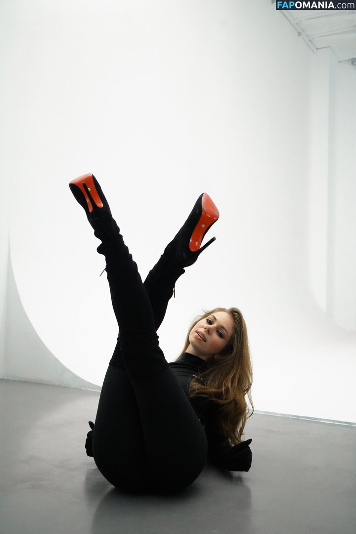 K8lyn / Kitty Kat / fairyk8lyn / godsbiggestfear / k8lyn096 Meztelen OnlyFans  Kikerült fotó #1