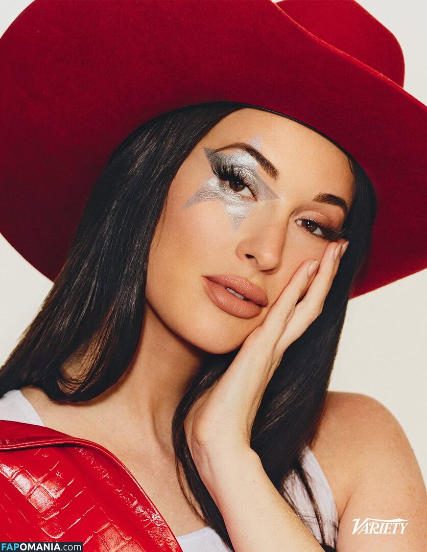 Kacey Musgraves / heavenlyyhazel / spaceykacey Meztelen OnlyFans  Kikerült fotó #10