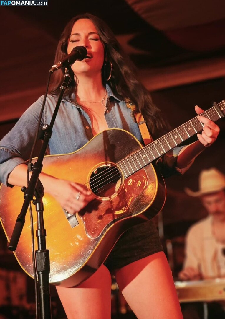 Kacey Musgraves / heavenlyyhazel / spaceykacey Meztelen OnlyFans  Kikerült fotó #28