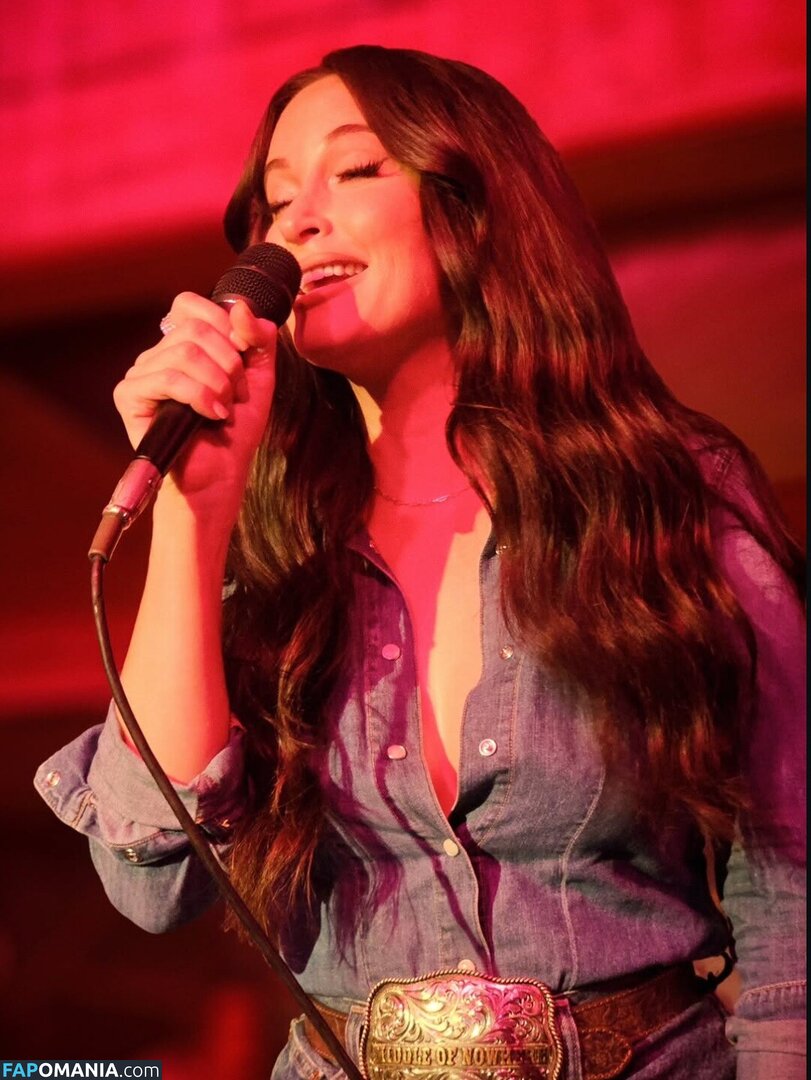Kacey Musgraves / heavenlyyhazel / spaceykacey Meztelen OnlyFans  Kikerült fotó #30