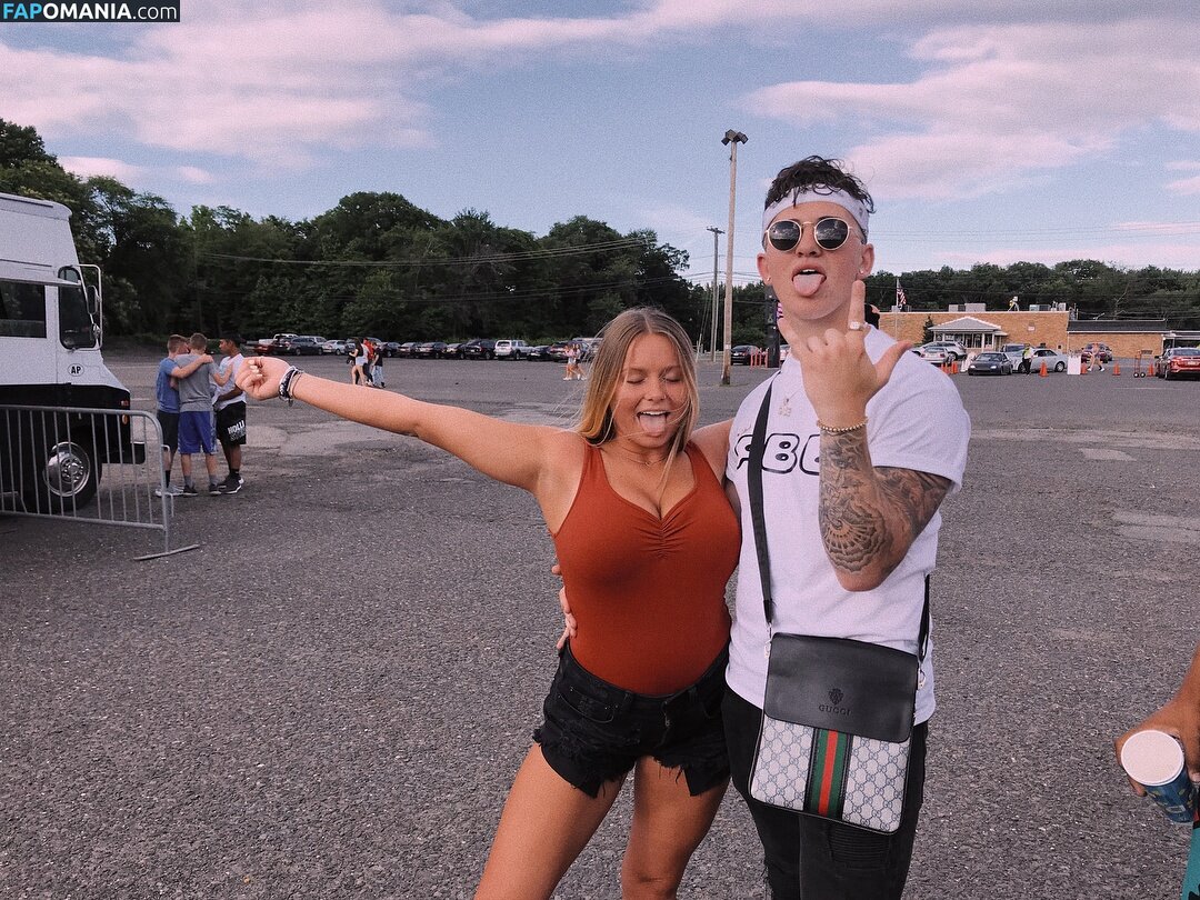 Kacie J / https: / kaci.jay / kaciejames Meztelen OnlyFans  Kikerült fotó #19