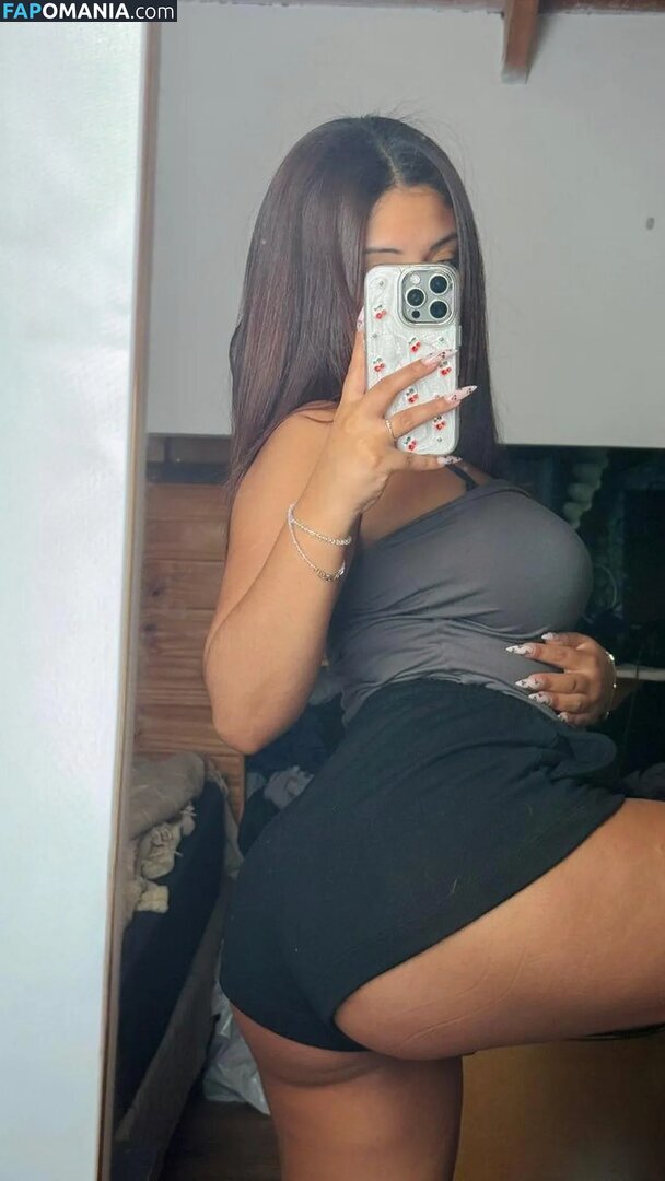 kaciemelons Meztelen OnlyFans  Kikerült fotó #2