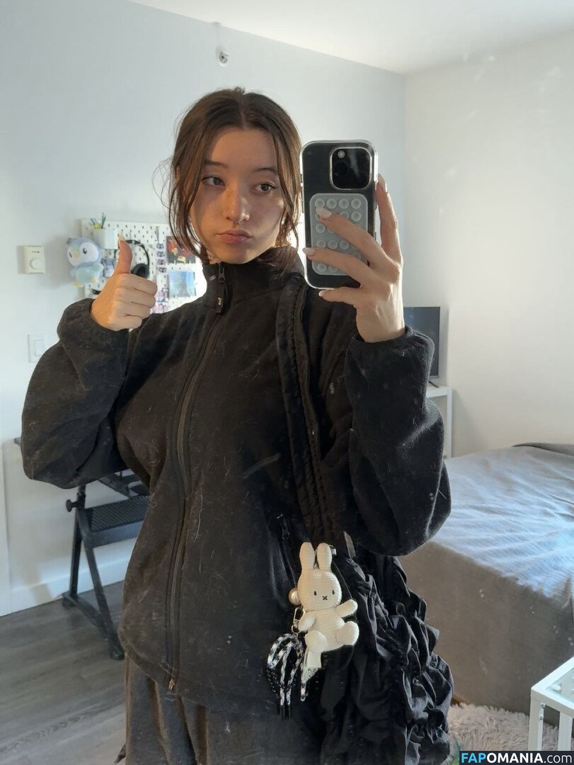 kaerisake Meztelen OnlyFans  Kikerült fotó #13
