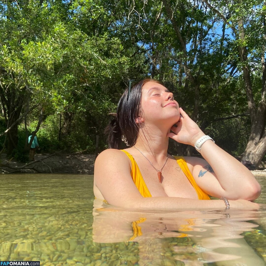 Kaitlyn Nicole / __kaitlynicole_ / https: / kaitlynnicole.music / nicolette38 Meztelen OnlyFans  Kikerült fotó #5