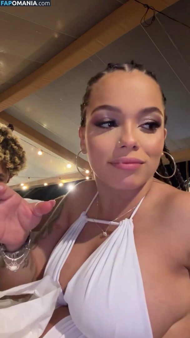 Kamyla Maria / kamysmarya Meztelen OnlyFans  Kikerült fotó #5