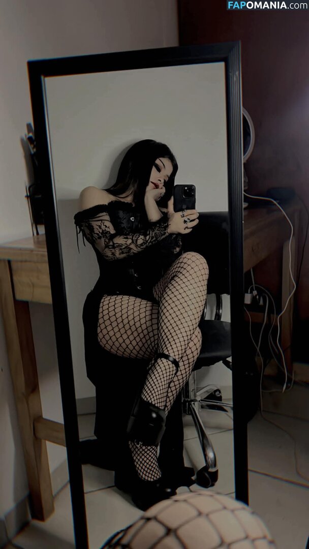 Kanonsuzuki Meztelen OnlyFans  Kikerült fotó #2