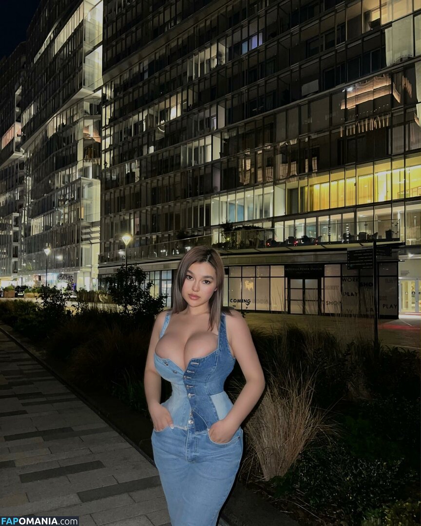 Karina Grinberryall / karina_.1 / leatherbykarina Meztelen OnlyFans  Kikerült fotó #15