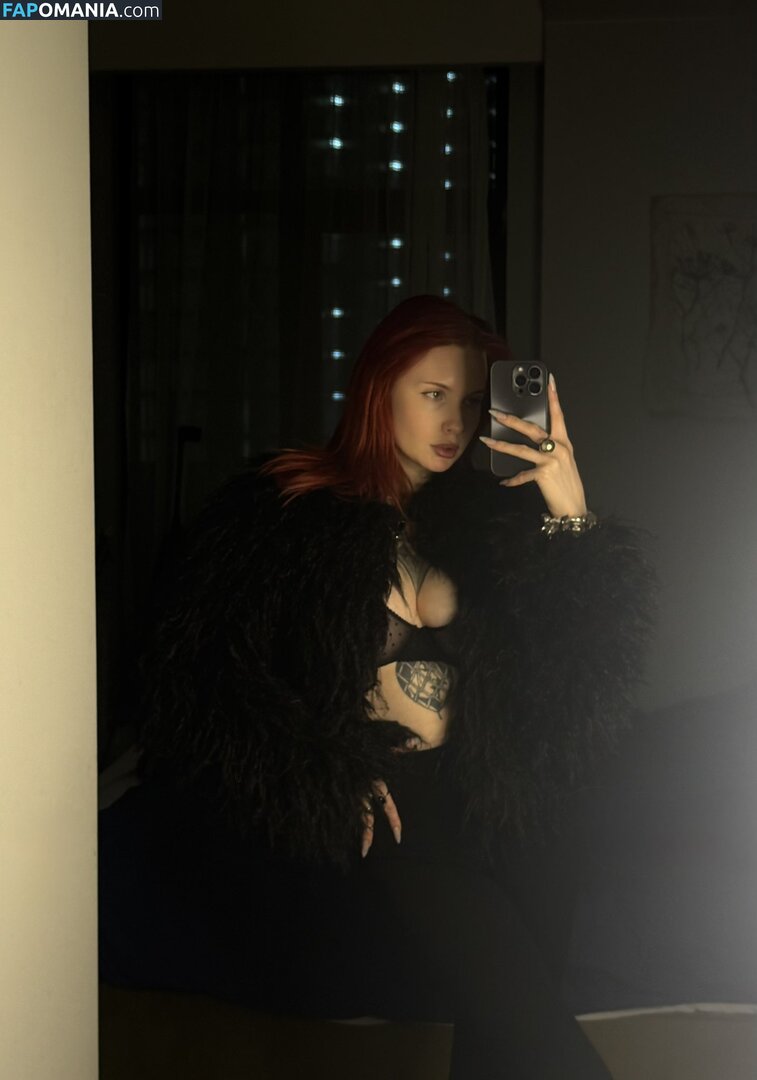 Karina Kherman / NebelaiaK / kher.man Meztelen OnlyFans  Kikerült fotó #4
