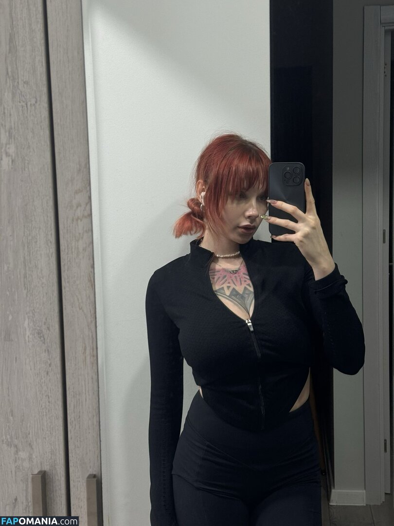 Karina Kherman / NebelaiaK / kher.man Meztelen OnlyFans  Kikerült fotó #17