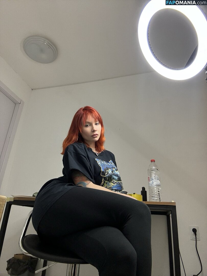 Karina Kherman / NebelaiaK / kher.man Meztelen OnlyFans  Kikerült fotó #20