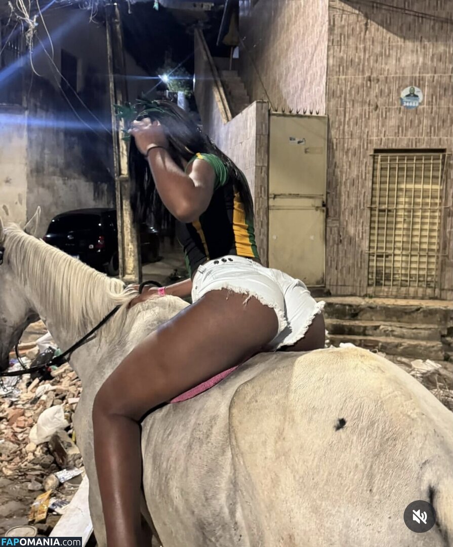 Karolayne / euubrown Meztelen OnlyFans  Kikerült fotó #1