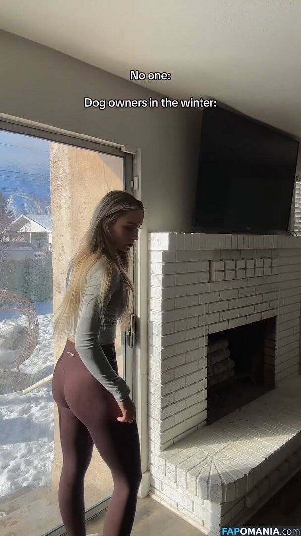 agirlandadoodle / girlandadoodle / kat_braden / kbraden Meztelen OnlyFans  Kikerült fotó #2