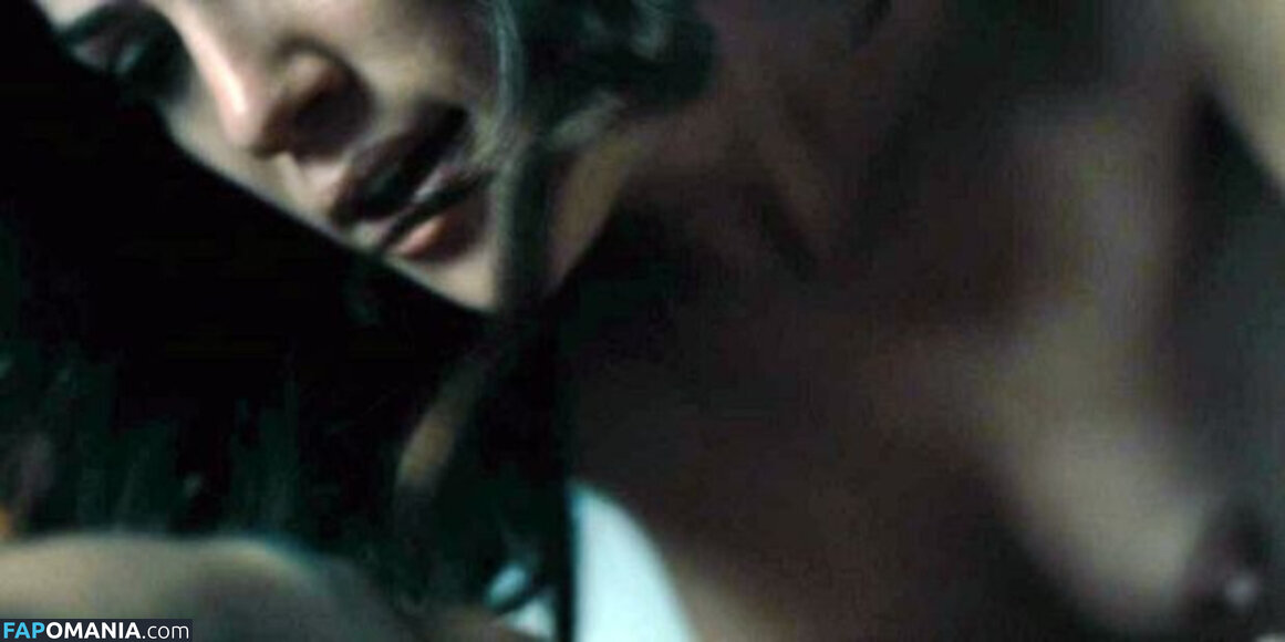 Kate Siegel Meztelen OnlyFans  Kikerült fotó #2