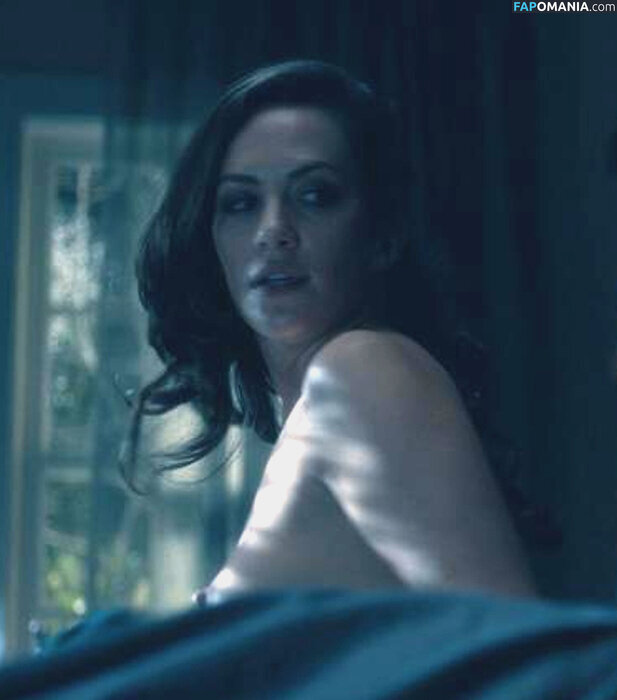 Kate Siegel Meztelen OnlyFans  Kikerült fotó #4
