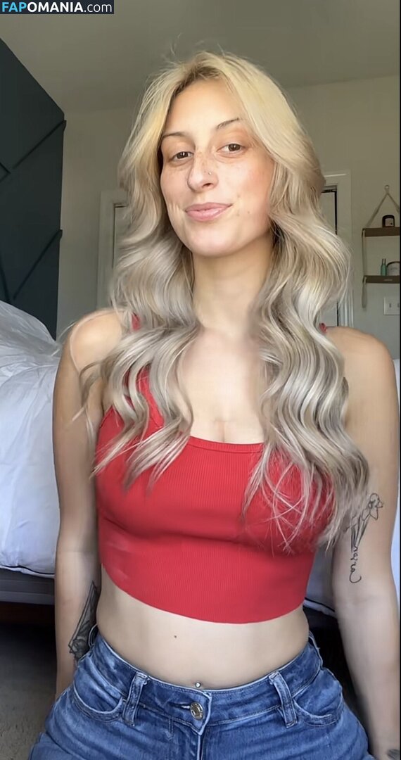 Katelynrae / Katelynrae6 / https: / kaatelynrae Meztelen OnlyFans  Kikerült fotó #2