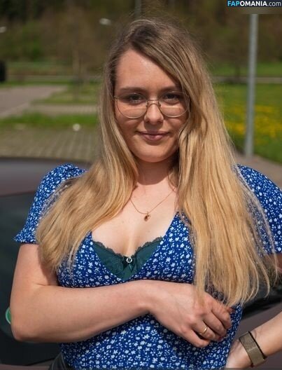 Kathitt8s / kathi.x.kat Meztelen OnlyFans  Kikerült fotó #26