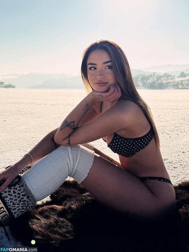 Katia Dupenkova / kkatrunia Meztelen OnlyFans  Kikerült fotó #3