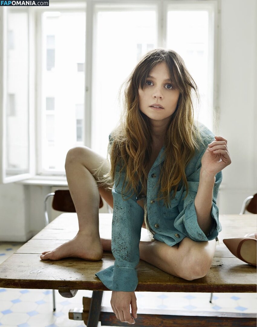 Katja Herbers / katjaherbers Meztelen OnlyFans  Kikerült fotó #3