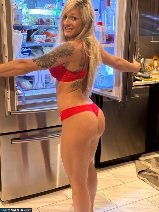 Katfit20 / Katpesch / kathapesch Meztelen OnlyFans  Kikerült fotó #2