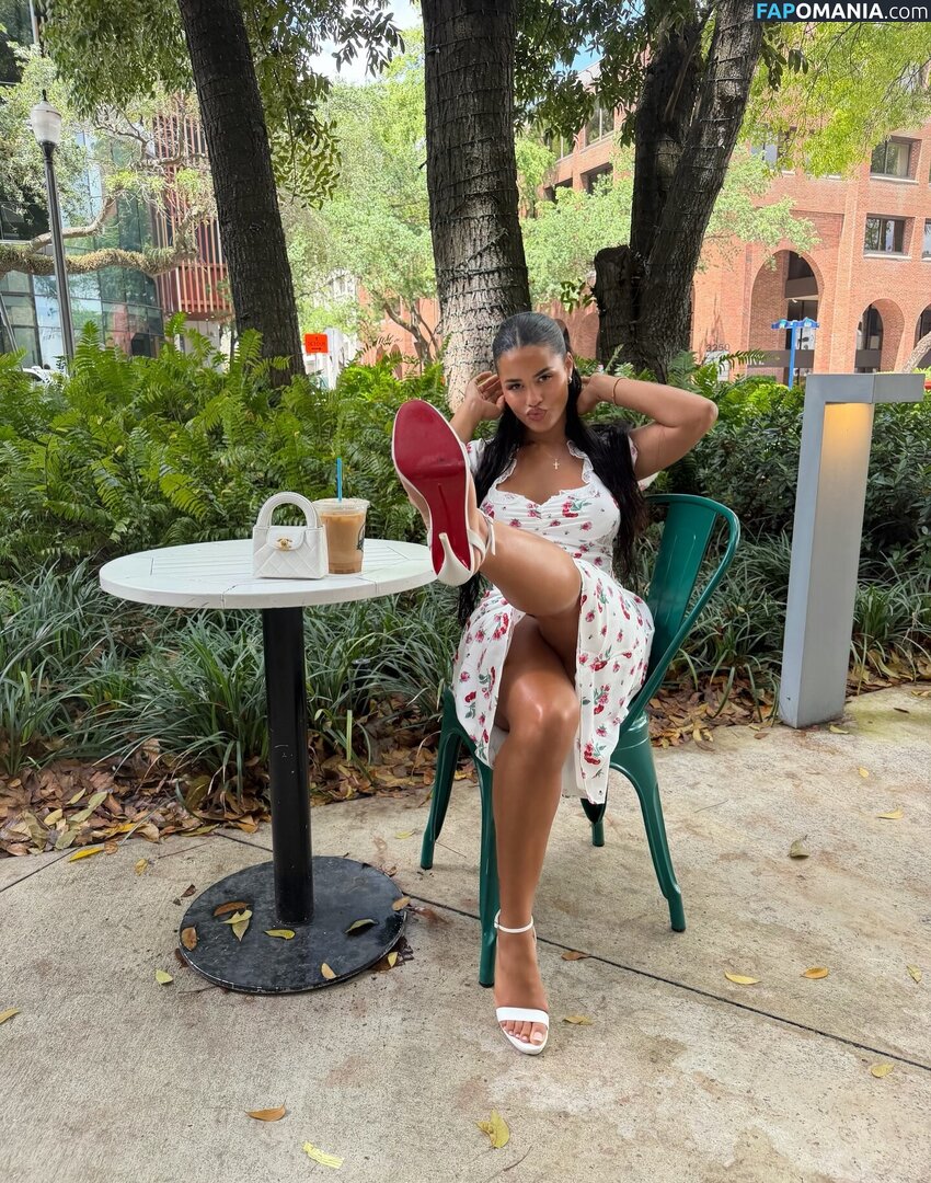 Katya Elise Henry / katyaelisehenry / katyaelisehenrysworld Meztelen OnlyFans  Kikerült fotó #1170