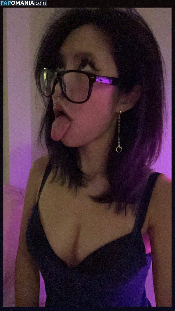  / Asian Baby Girl / kayla.vy Meztelen OnlyFans  Kikerült fotó #14