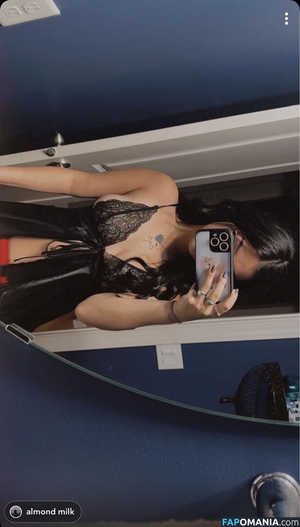 extrablush / kaylielvin Meztelen OnlyFans  Kikerült fotó #3