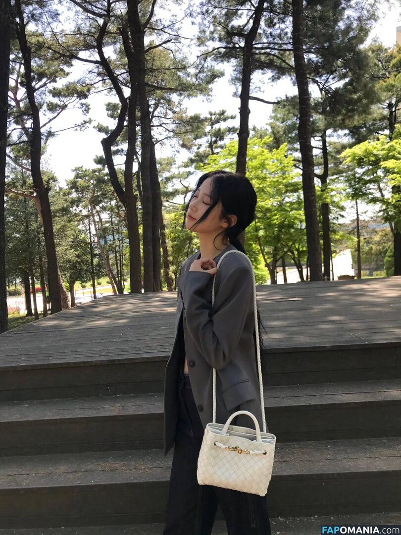 Kazuha Nakamura 中村 一葉 / LESSERAFIM / zuhazana Meztelen OnlyFans  Kikerült fotó #1
