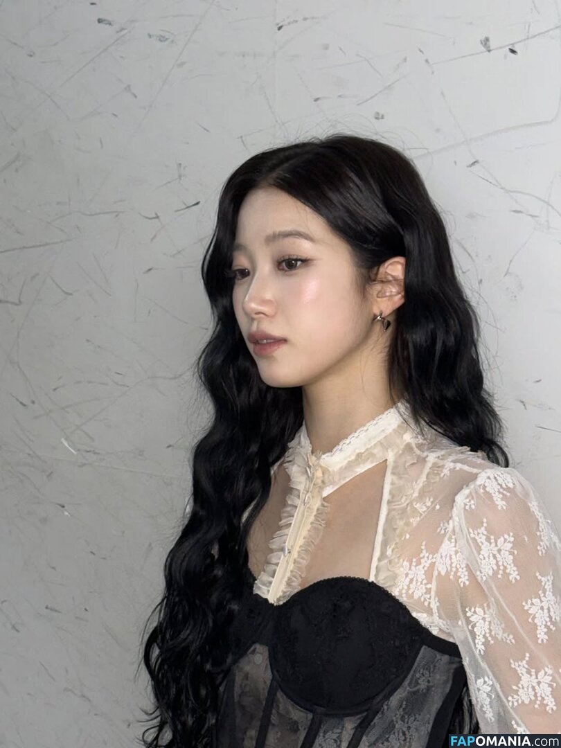 Kazuha Nakamura 中村 一葉 / LESSERAFIM / zuhazana Meztelen OnlyFans  Kikerült fotó #26