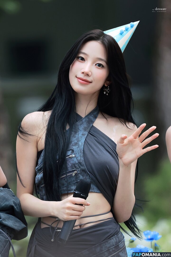 Kazuha Nakamura 中村 一葉 / LESSERAFIM / zuhazana Meztelen OnlyFans  Kikerült fotó #34